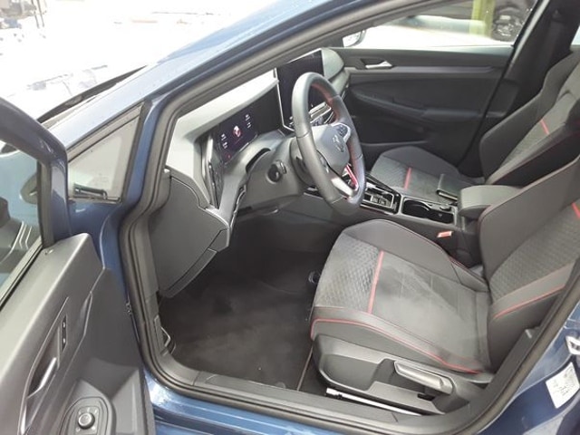 Volkswagen Golf 2.0 TSI DSG