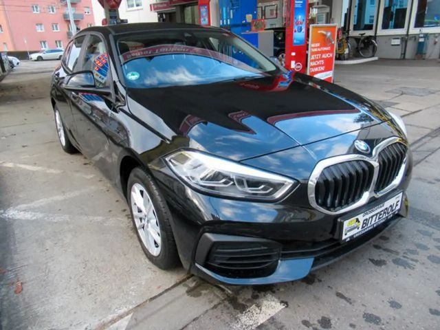 BMW 118 118i Advantage pakket Sedan
