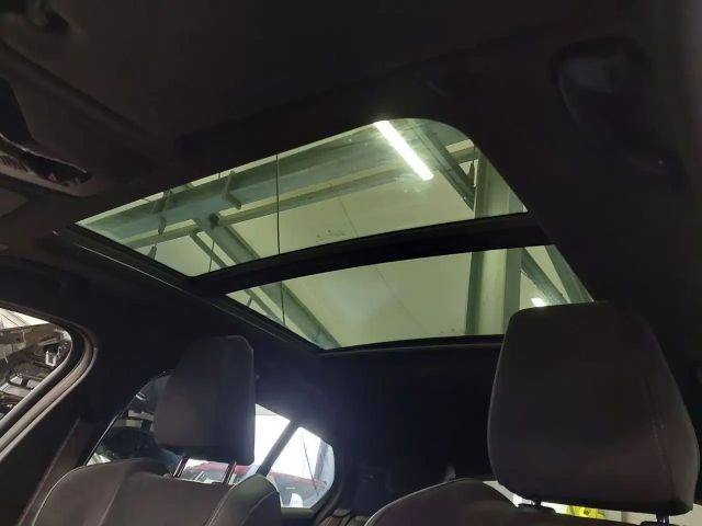 BMW 123 M-Sport Sedan xDrive