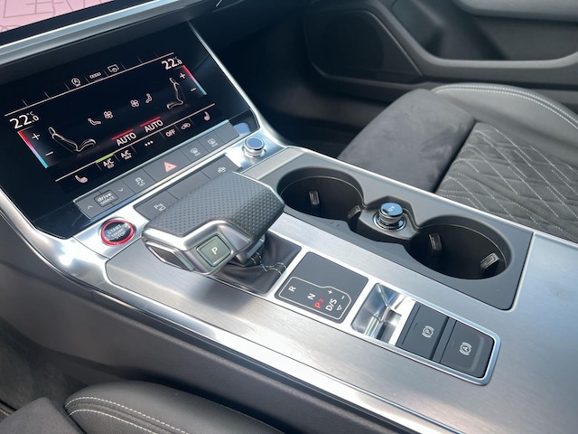 Audi S6 Quattro Sedan