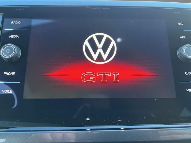 Volkswagen Polo 2.0 TSI DSG GTI