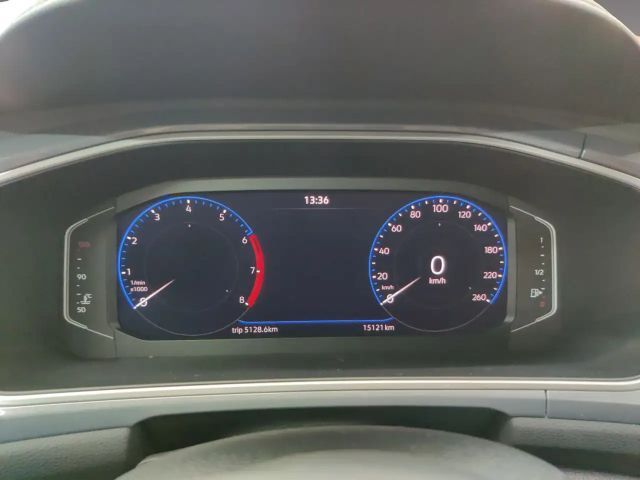 Volkswagen T-Roc 1.5 TSI DSG Style