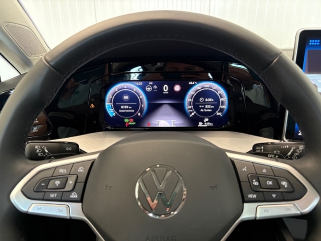 Volkswagen Golf 1.5 eTSI DSG Golf VIII Variant