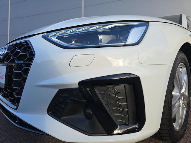 Audi A4 35 TFSI Avant S-Line S-Tronic