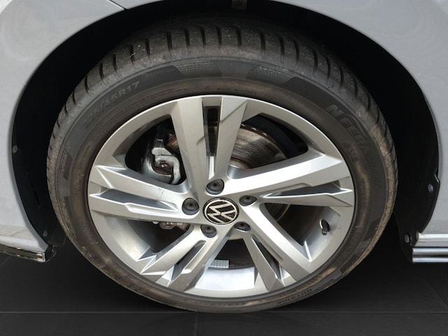 Volkswagen Golf 2.0 TDI DSG R-Line