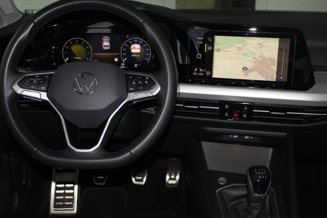 Volkswagen Golf Move