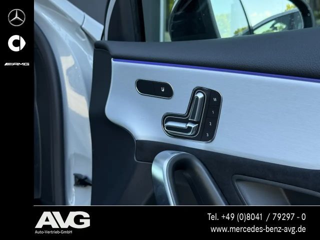 Mercedes-Benz A 200 AMG Line