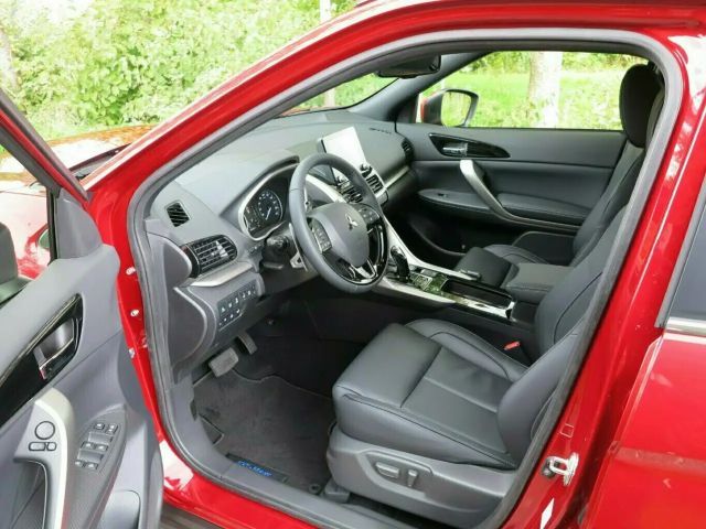 Mitsubishi Eclipse Cross TOP, mit Glasschiebedach
