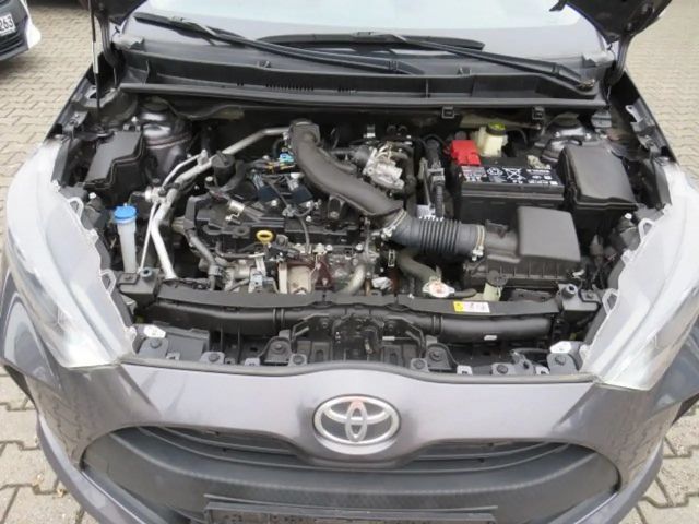 Toyota Yaris Comfort Hatchback
