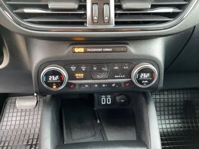 Ford Kuga Plug in Hybrid ST Line X