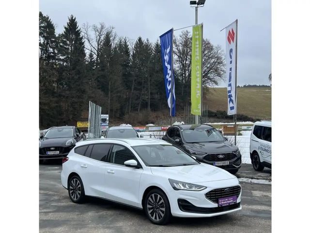 Ford Focus Titanium Wagon