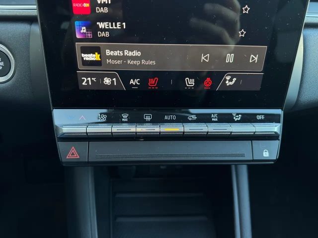 Renault Captur Hybrid Techno