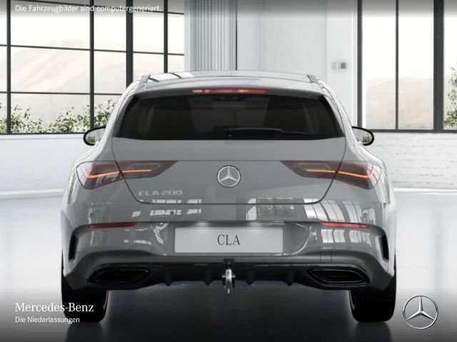 Mercedes-Benz CLA 200 AMG Line