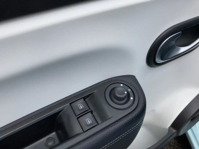 Renault Twingo E-Tech Techno