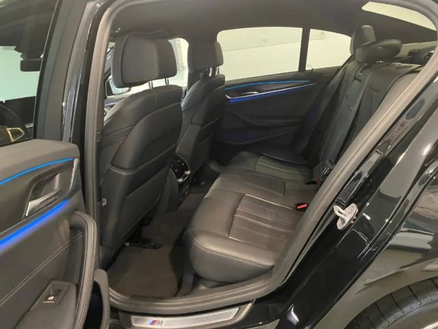 BMW 530 530e M-Sport Sedan xDrive