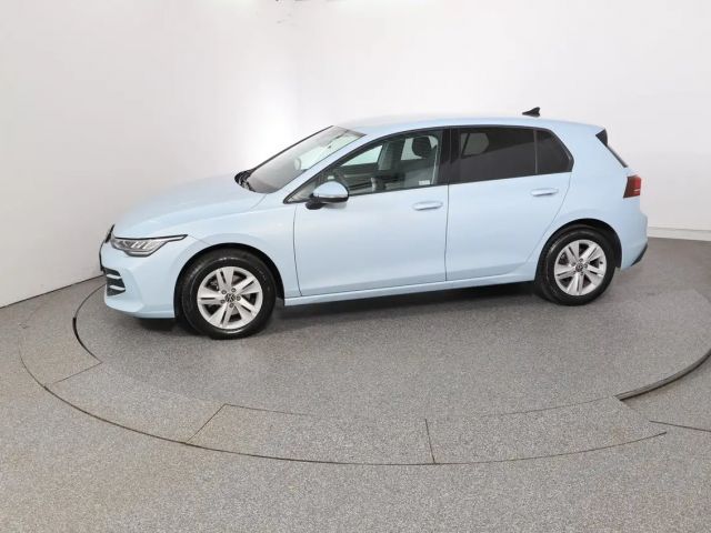 Volkswagen Golf DSG Life