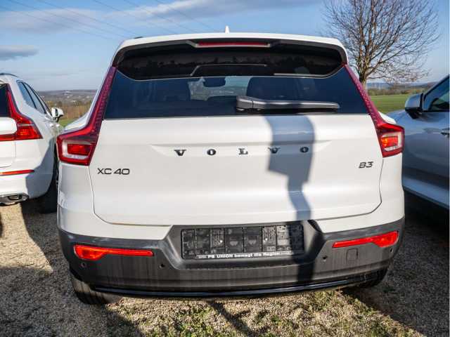 Volvo XC40 Dark Plus
