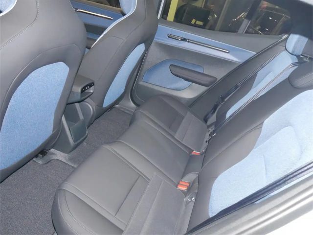 Volvo EX30 Performance Twin motor Ultra