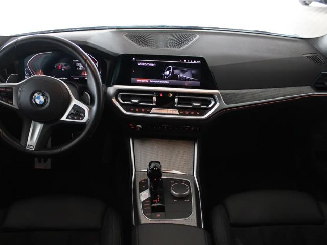 BMW 320 320d M-Sport Sedan xDrive