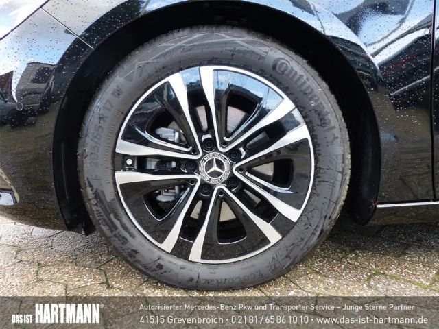 Mercedes-Benz B 180 Progressive Sedan