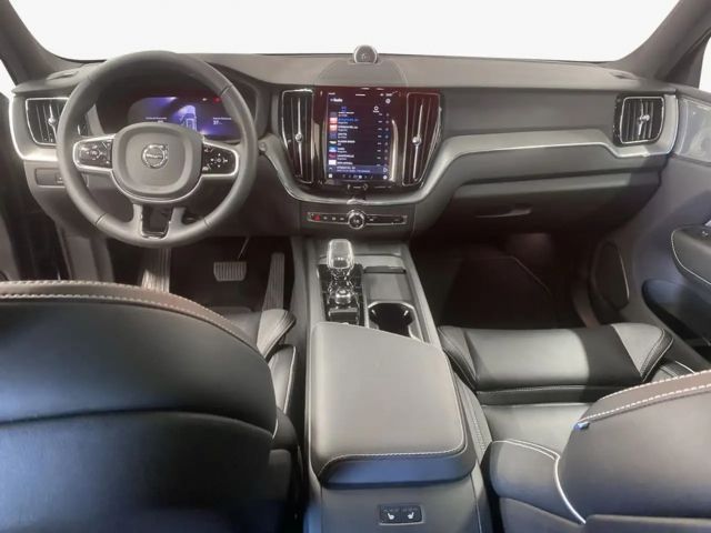 Volvo XC60 AWD Plus T8