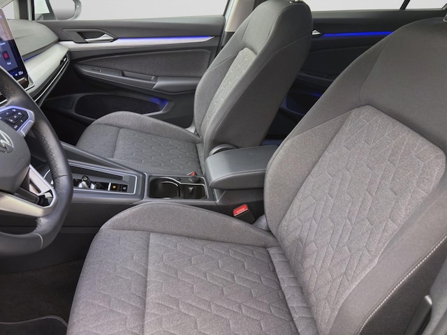 Volkswagen Golf 1.5 eTSI DSG Variant