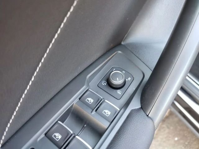 Volkswagen Tiguan 2.0 TDI Allspace DSG R-Line