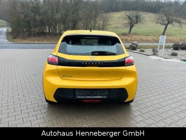 Peugeot E-208 Active Pack