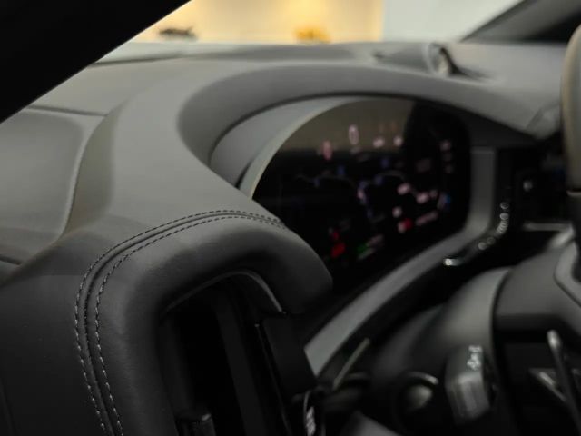 Porsche Cayenne Coupé E-Hybrid