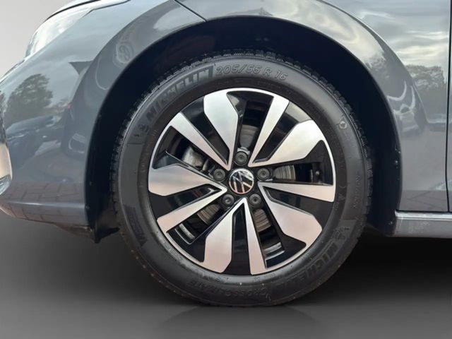 Volkswagen Golf 1.5 eTSI DSG Golf VIII