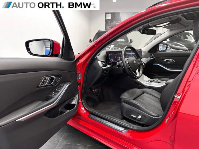 BMW 330 330i Touring xDrive