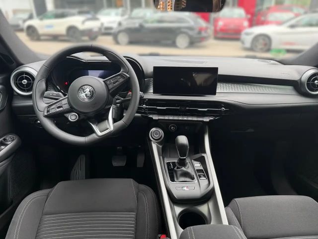 Alfa Romeo Tonale Super