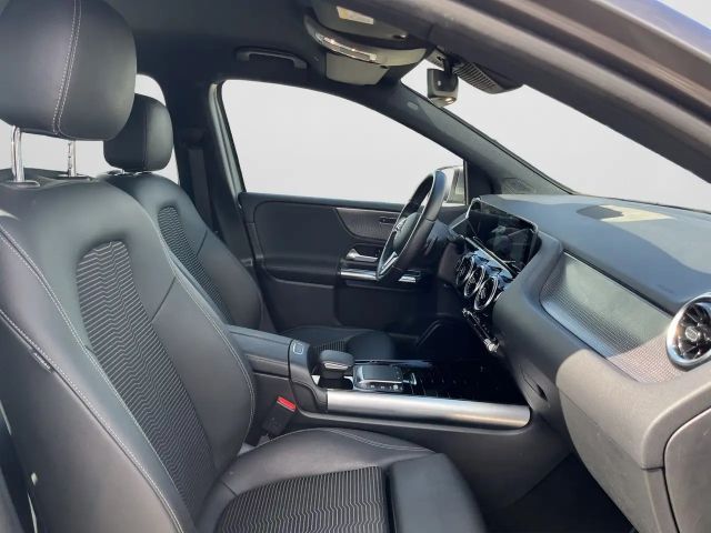 Mercedes-Benz B 180 Progressive