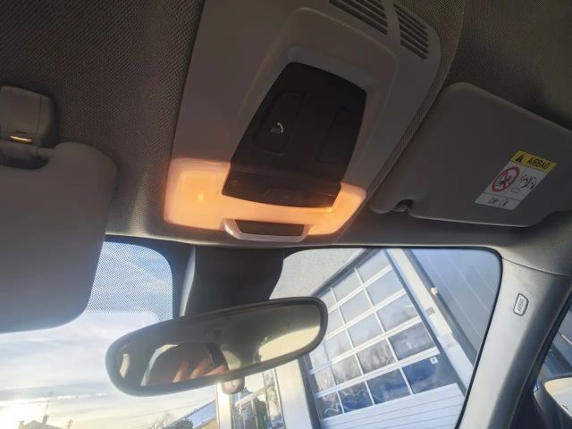 BMW X1 Advantage pakket sDrive18i