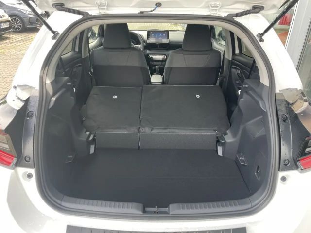 Toyota Yaris Hatchback Hybride VVT-i