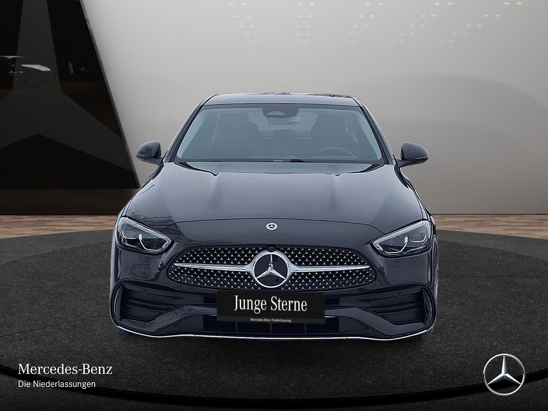 Mercedes-Benz C 180 AMG Line Sedan