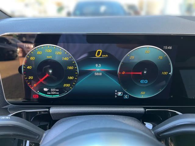 Mercedes-Benz EQA 300 4MATIC AMG Line