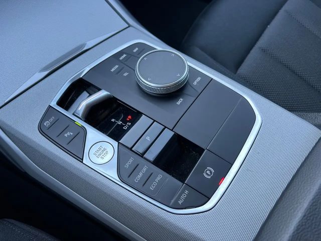 BMW 320 320d Touring xDrive