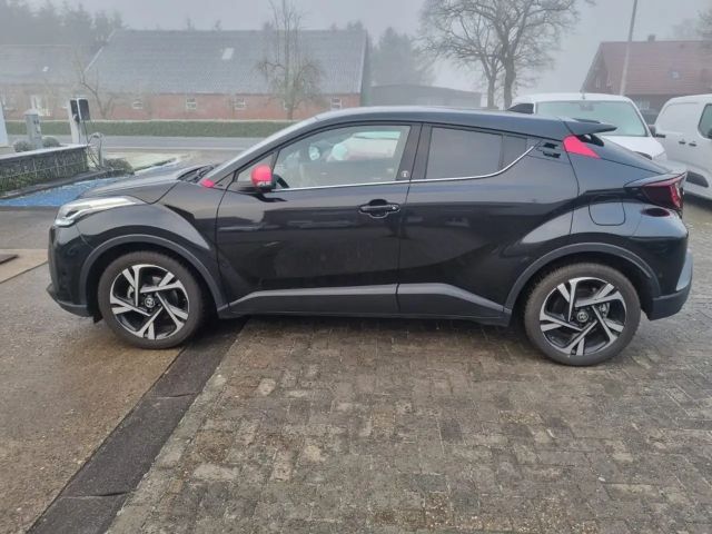 Toyota C-HR Hybride Team D
