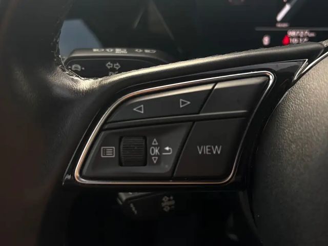 Audi A3 30 TDI Sedan