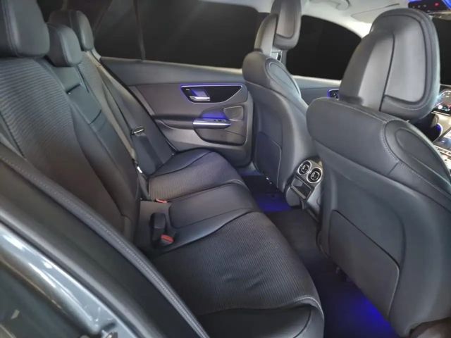 Mercedes-Benz C 200 AVANTGARDE C 200 d Estate
