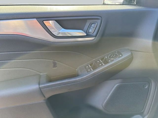 Ford Kuga Plug in Hybrid Titanium