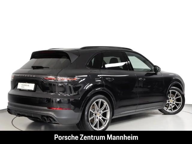 Porsche Cayenne Platinum Edition