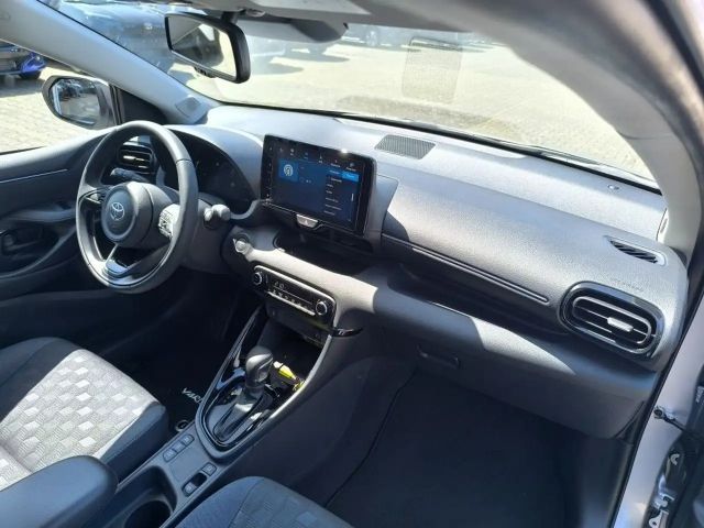 Toyota Yaris Hatchback Hybride VVT-i
