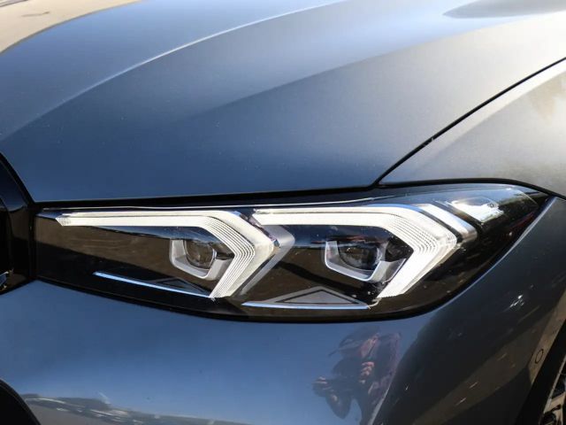 BMW 320 320d M-Sport Sedan xDrive