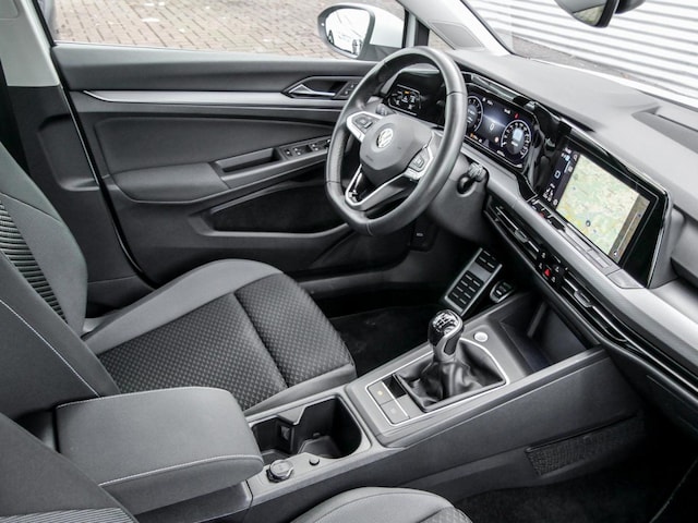 Volkswagen Golf 1.5 TSI Golf VIII Pro