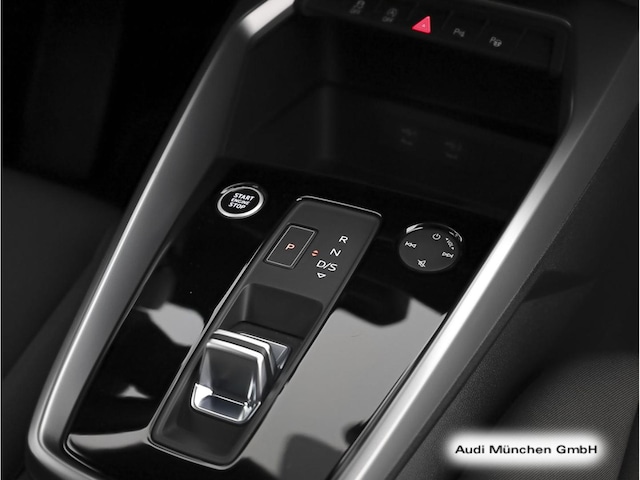 Audi A3 30 TFSI S-Line S-Tronic Sportback