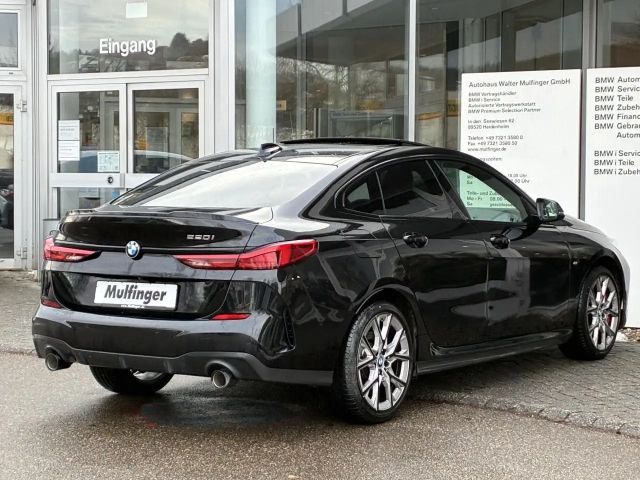 BMW 220 220i Coupé M-Sport