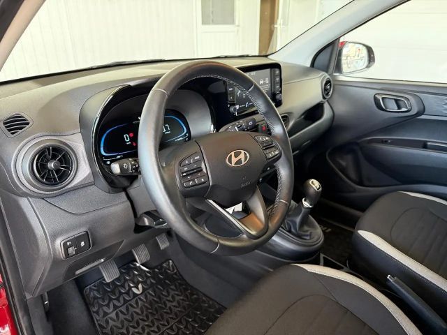 Hyundai i10 1,0 i Line Plus