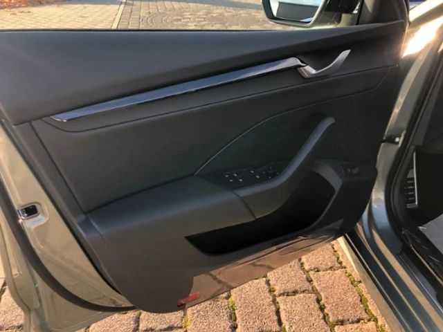 Skoda Octavia Combi RS